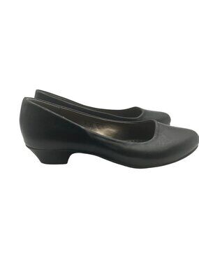 Basic Editions Size 7W Womens Black Comfort Flats Slip-On Shoes